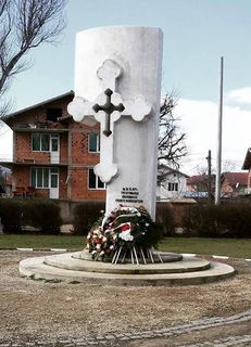 паметен кръст и параклис