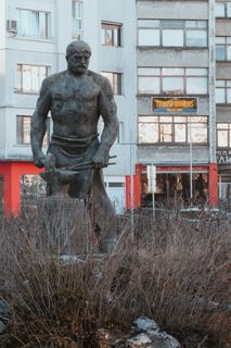 Паметник на Рачо Ковача