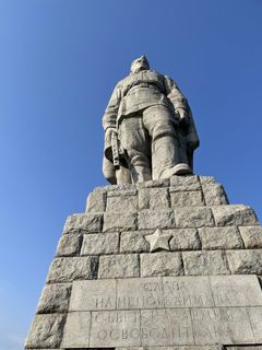 Паметник на Съветската армия в Пловдив