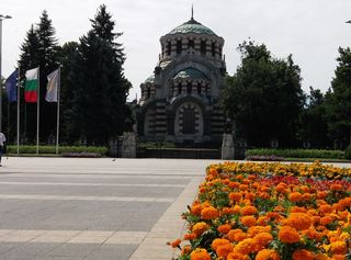 параклис-мавзолей Свети Георги (Плевен)