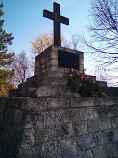 братска могила