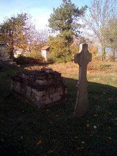 надгробен паметник на полковник Александър Иванович Степанов